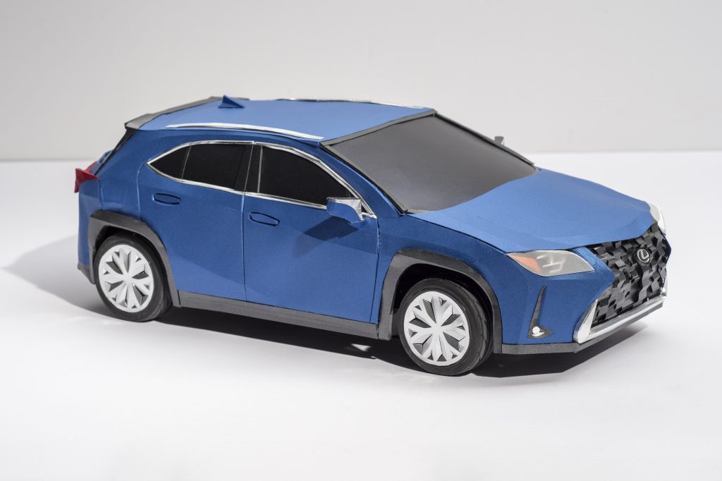 Lexus UX 300e paper model