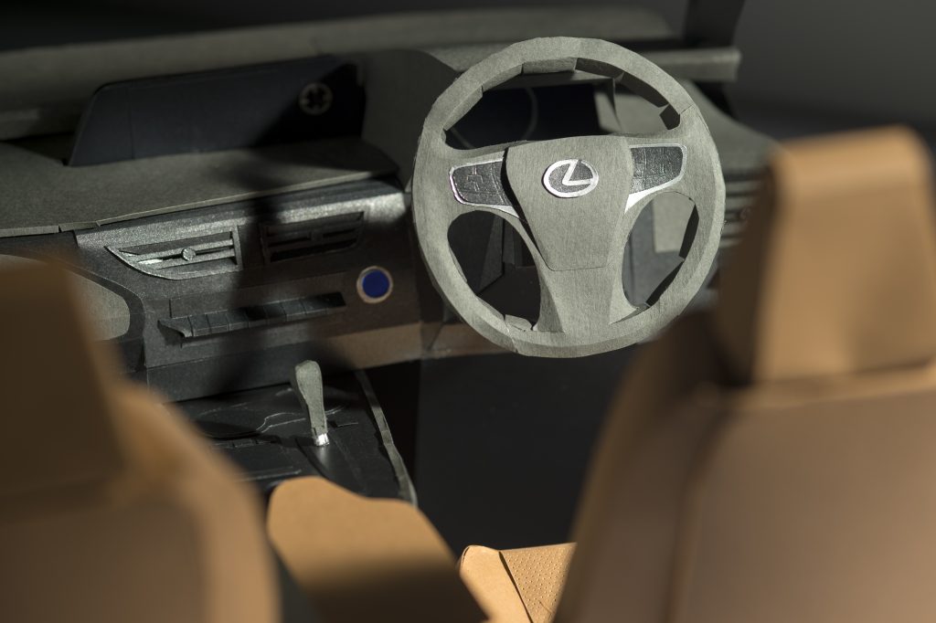 Lexus UX300e paper model - steering wheel