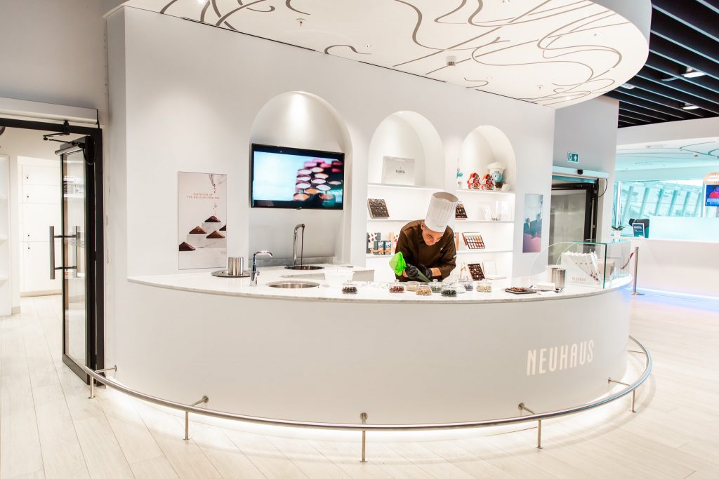 Neuhaus master chocolatier at THE LOFT by Brussels Airlines and Lexus