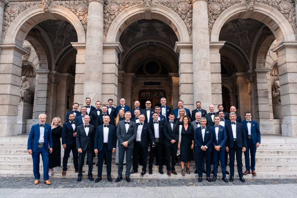 19 Lexus European centres received a 2025 Kiwami award for excellence in business and customer service
