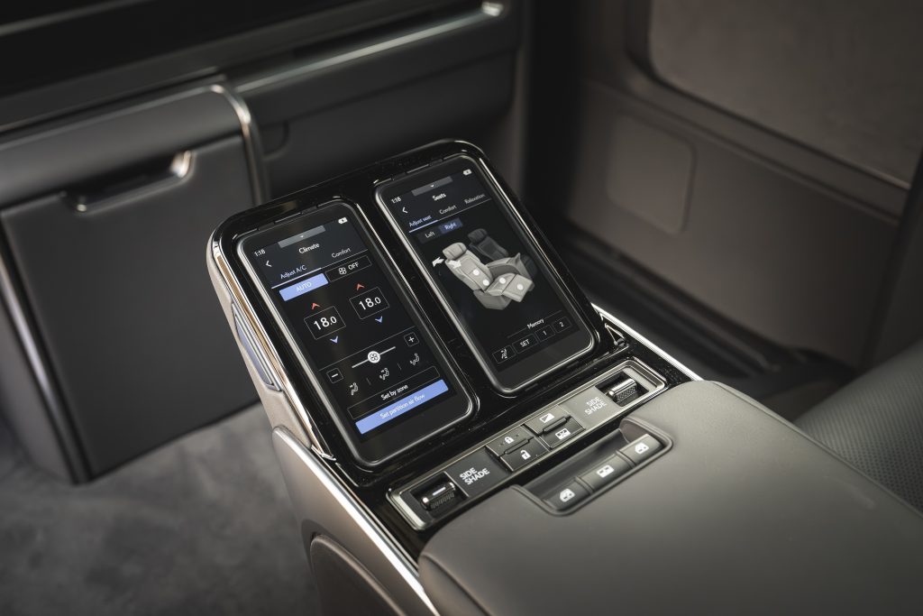 The Lexus LM has five selectable Climate Concierge modes that adjust seat position, sunshades, seat heating and ventilation, air conditioning and cabin lighting